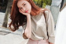沭阳韩国女模特(韩国女模特泳装表寅)