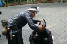 沭阳欲带老伴游遍中国(带着老伴去旅游)