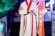 沭阳汉服模特是哪种兼职的吗(网上雇用古拆汉服模特可信吗)
