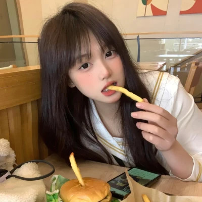 沭阳伴游女生李欣怡的资料