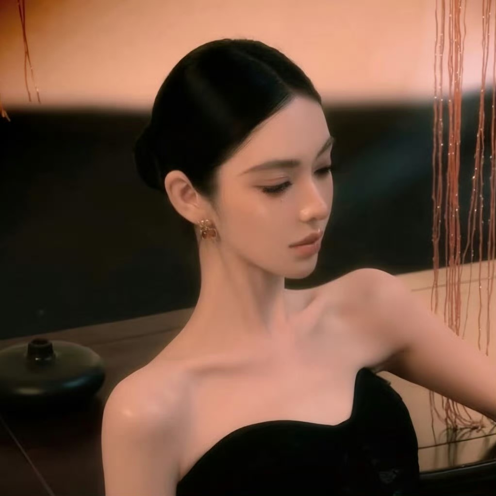 沭阳伴游女生 | Emily的资料